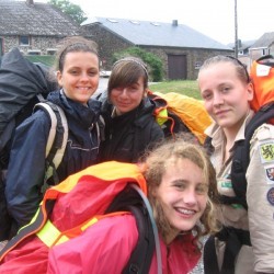 fotos kamp 2009-2010 jong-givers 384 - Scouts en Gidsen Zaventem 