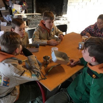 27240 1647414052013513 412065333 o - Scouts en Gidsen Zaventem 